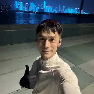 贾嘉远